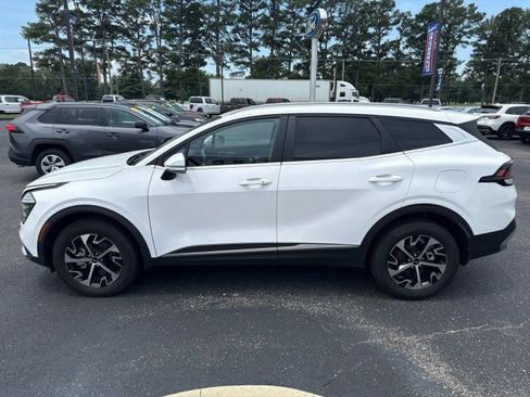 Used 2024 Kia Sportage EX AWD/4WD image 6