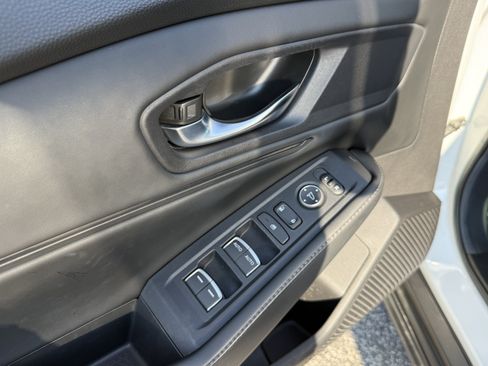 Certified 2024 Honda Accord Sport image 11