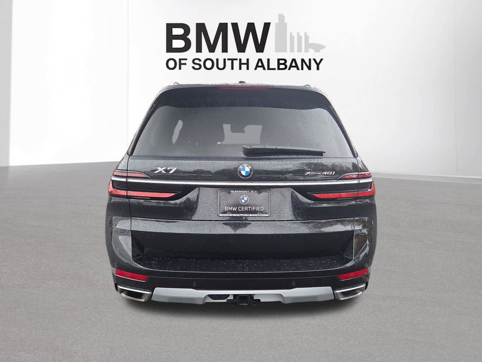 Used 2025 BMW X7 xDrive40i AWD/4WD image 4