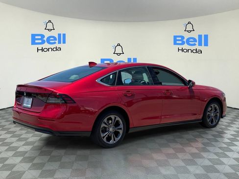 Certified 2023 Honda Accord EX image 4