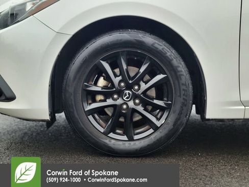 Used 2015 MAZDA MAZDA3 i Grand Touring image 9