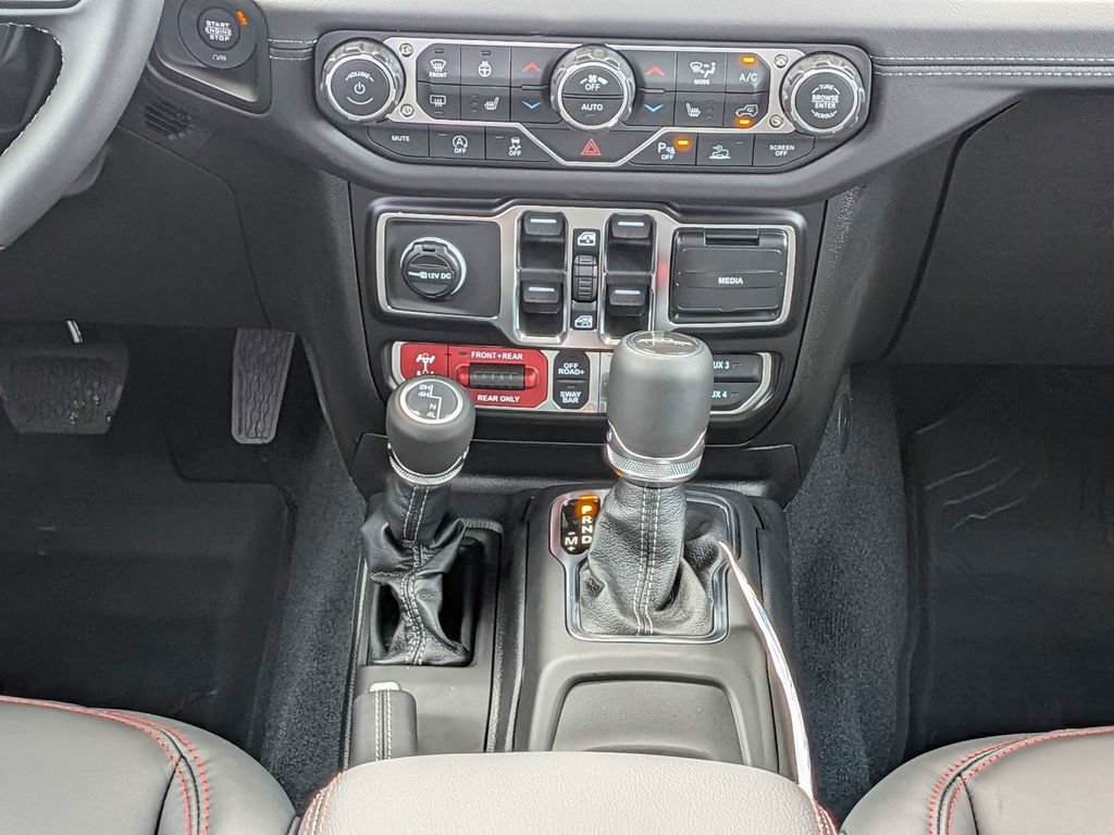 New 2026 Jeep Gladiator Rubicon AWD/4WD image 23