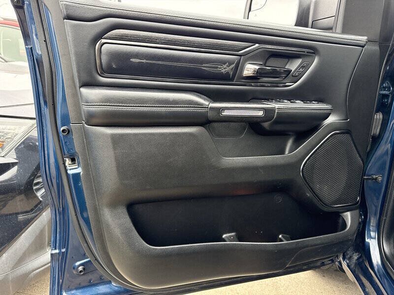 Used 2022 RAM 1500 Limited w/ Body Color Bumper Group AWD/4WD image 18
