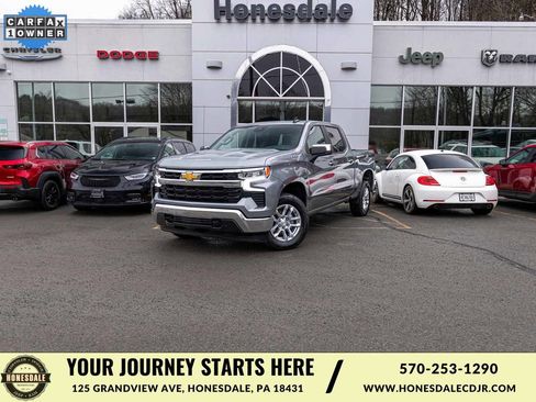 Used 2023 Chevrolet Silverado 1500 LT image 1