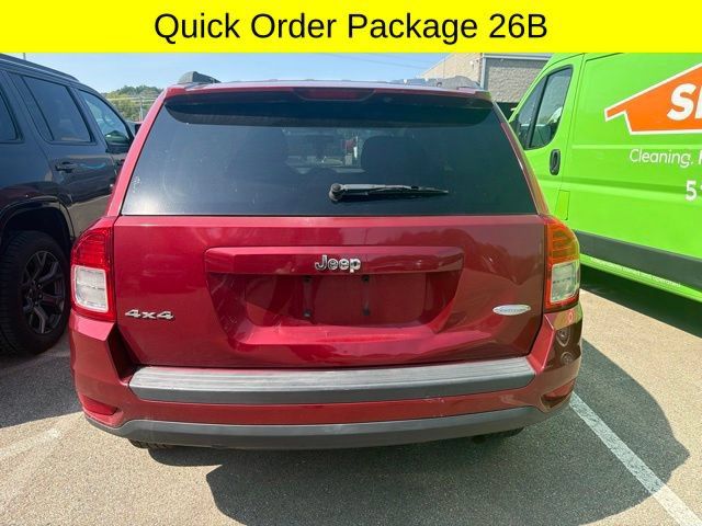 Used 2013 Jeep Compass Latitude AWD/4WD image 5