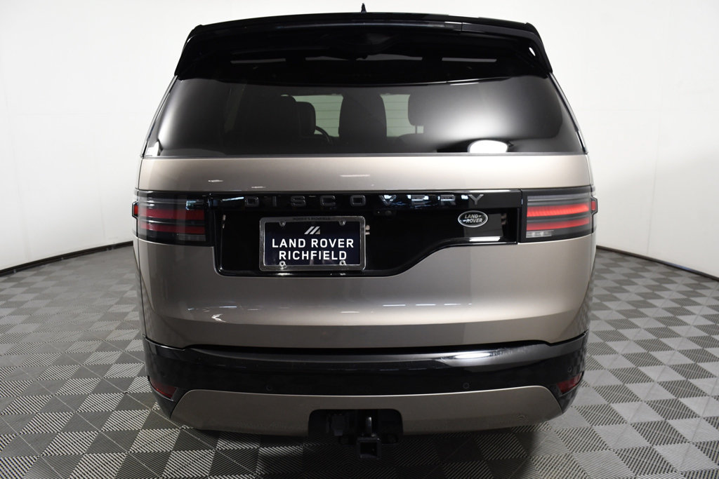 Used 2023 Land Rover Discovery S R-Dynamic AWD/4WD image 5
