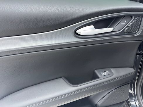 New 2025 Alfa Romeo Stelvio Sprint w/ Convenience Package image 37