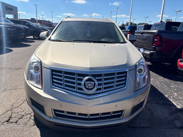 Used 2014 Cadillac SRX Luxury w/ Driver Awareness Package FWD image 2