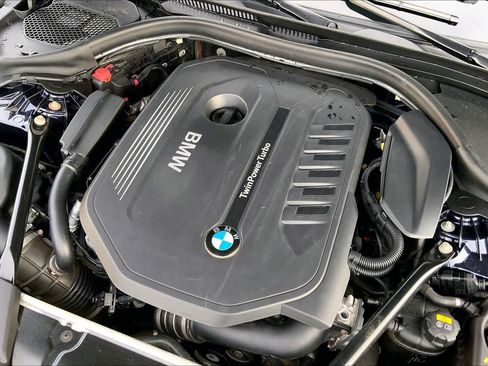Used 2017 BMW 540i xDrive AWD/4WD image 31