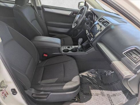 Used 2018 Subaru Outback 2.5i Premium AWD/4WD image 20
