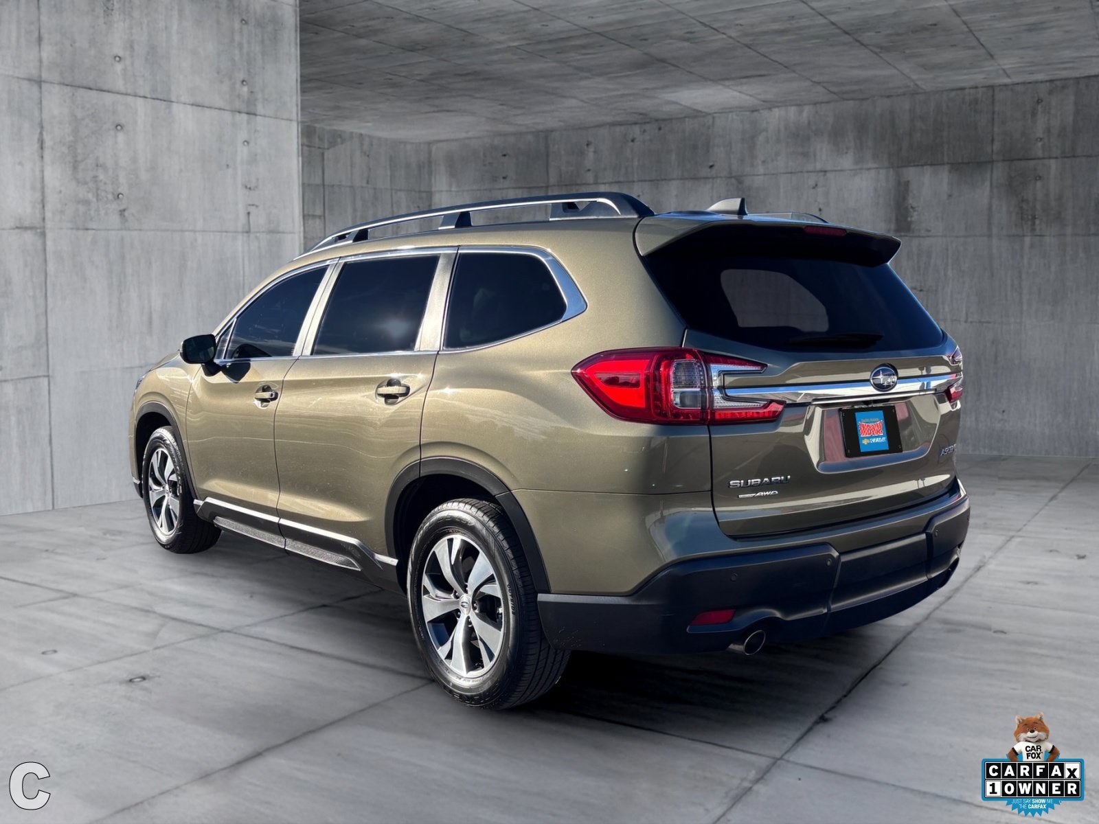 Used 2023 Subaru Ascent Premium w/ Convenience Package AWD/4WD image 4