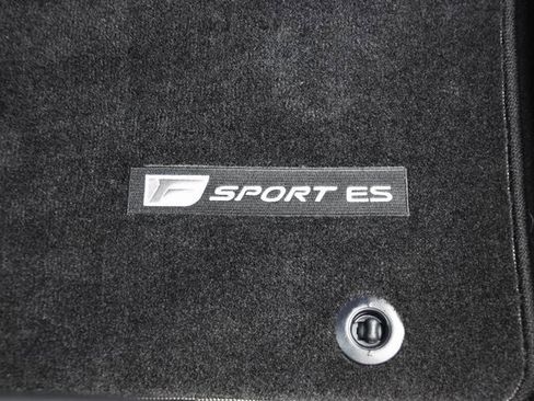 Used 2019 Lexus ES 350 F Sport w/ Accessory Package image 36