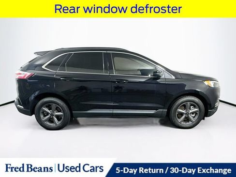 Certified 2022 Ford Edge SEL w/ Sport Appearance Package AWD/4WD image 10