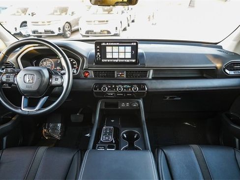Used 2023 Honda Pilot EX-L image 14