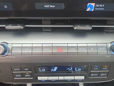 Used 2024 Hyundai Kona SEL FWD image 26