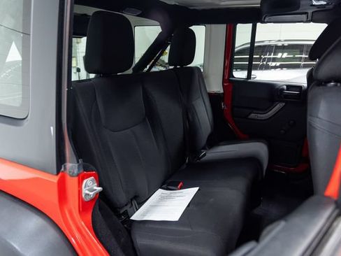 Used 2018 Jeep Wrangler Unlimited Sport w/ Trailer Tow Group AWD/4WD image 22