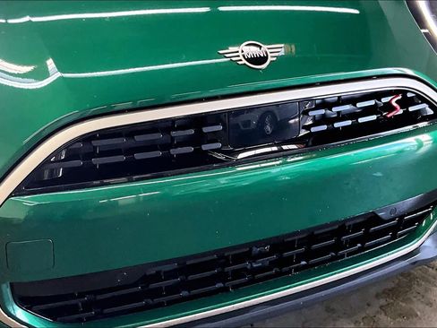 Certified 2025 MINI Cooper S image 32