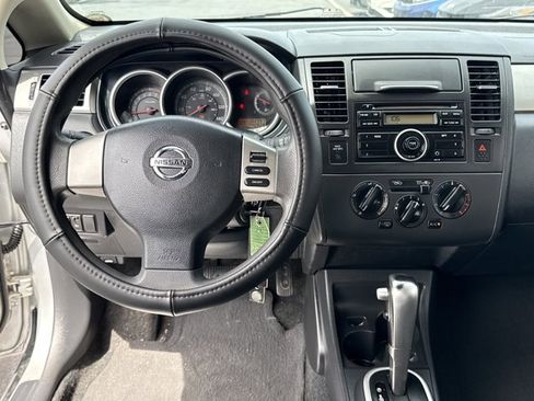 Used 2010 Nissan Versa 1.8 S w/ PWR Plus Pkg FWD image 11