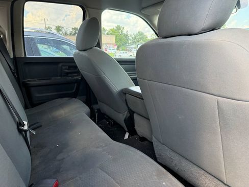 Used 2017 RAM 1500 Express w/ Express Value Package AWD/4WD image 7