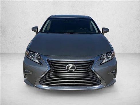 Used 2018 Lexus ES 350 w/ Accessory Package FWD image 2