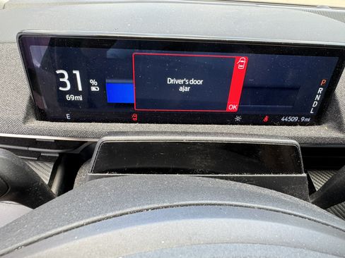 Used 2023 Ford Mustang Mach-E Premium RWD image 37