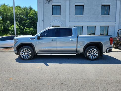 Used 2026 GMC Sierra 1500 Denali w/ Denali Reserve Package AWD/4WD image 2
