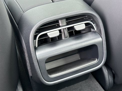 New 2026 Mercedes-Benz E 350 4MATIC Sedan image 13