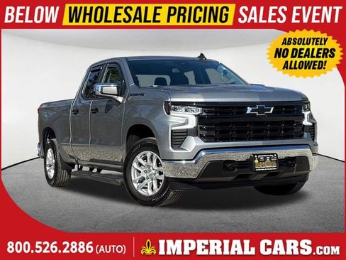 Used 2024 Chevrolet Silverado 1500 LT image 1