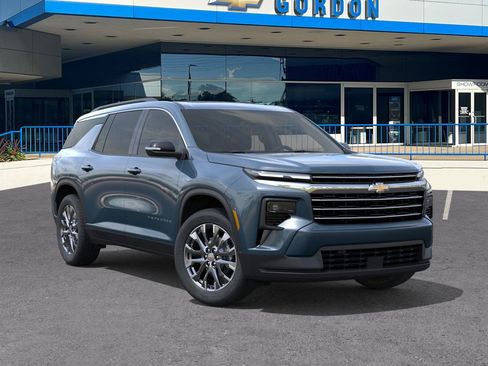 New 2026 Chevrolet Traverse LT w/ Sun and Wheel Package image 7