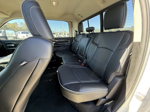 Used 2024 RAM 2500 Laramie image 29