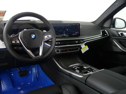Used 2025 BMW X5 xDrive50e image 20