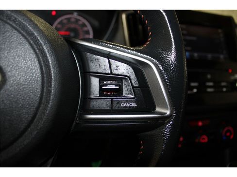 Used 2019 Subaru Crosstrek 2.0i Premium w/ Popular Package #2 image 29