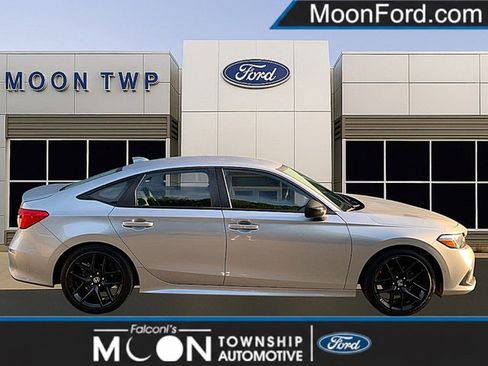 Used 2023 Honda Civic Sport image 1