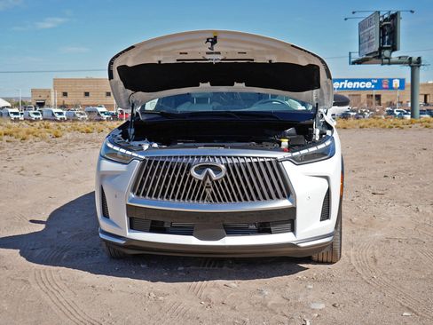 New 2026 INFINITI QX60 Luxe w/ Cargo Package AWD/4WD image 4