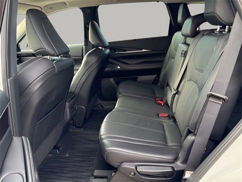 Used 2023 INFINITI QX60 Sensory image 20