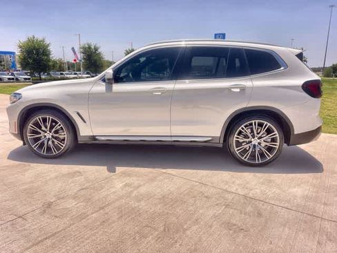 Used 2022 BMW X3 sDrive30i w/ Premium Package 2 RWD image 4