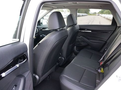 New 2026 Kia Seltos SX w/ SX Sunroof Package image 11