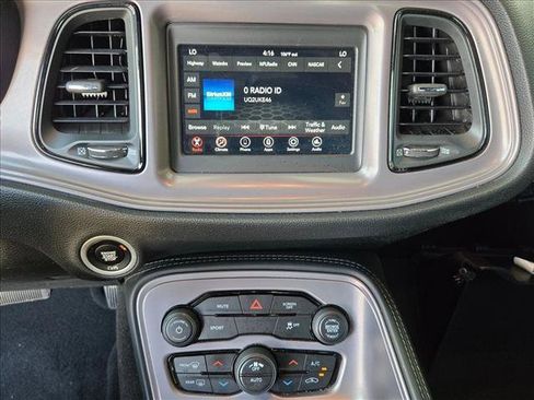 Used 2023 Dodge Challenger SXT RWD image 11