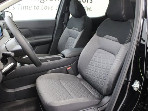 New 2026 Nissan Kicks SV w/ SV Premium Package image 13