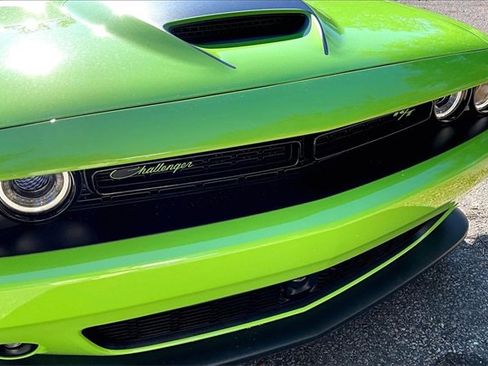 Used 2023 Dodge Challenger R/T w/ Plus Package image 27