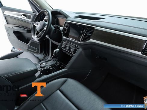 Used 2023 Volkswagen Atlas SE w/ Black Wheel Package AWD/4WD image 32