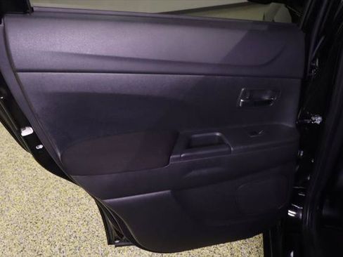 Used 2022 Mitsubishi Outlander Sport LE FWD image 29