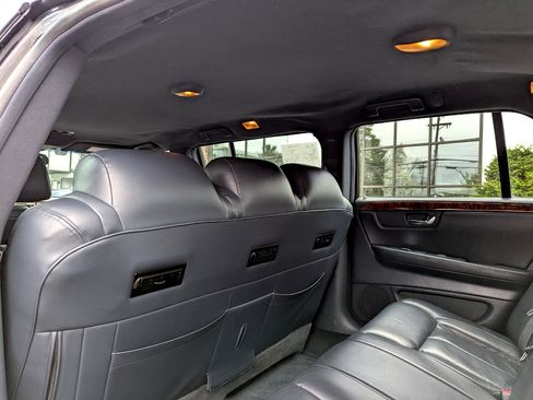 Used 2007 Cadillac DTS image 41