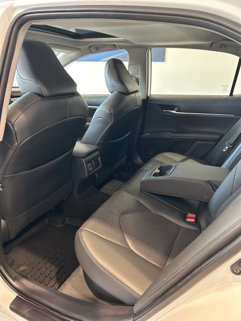 Certified 2021 Toyota Camry XLE w/ Navigation Upgrade Package FWD image 19