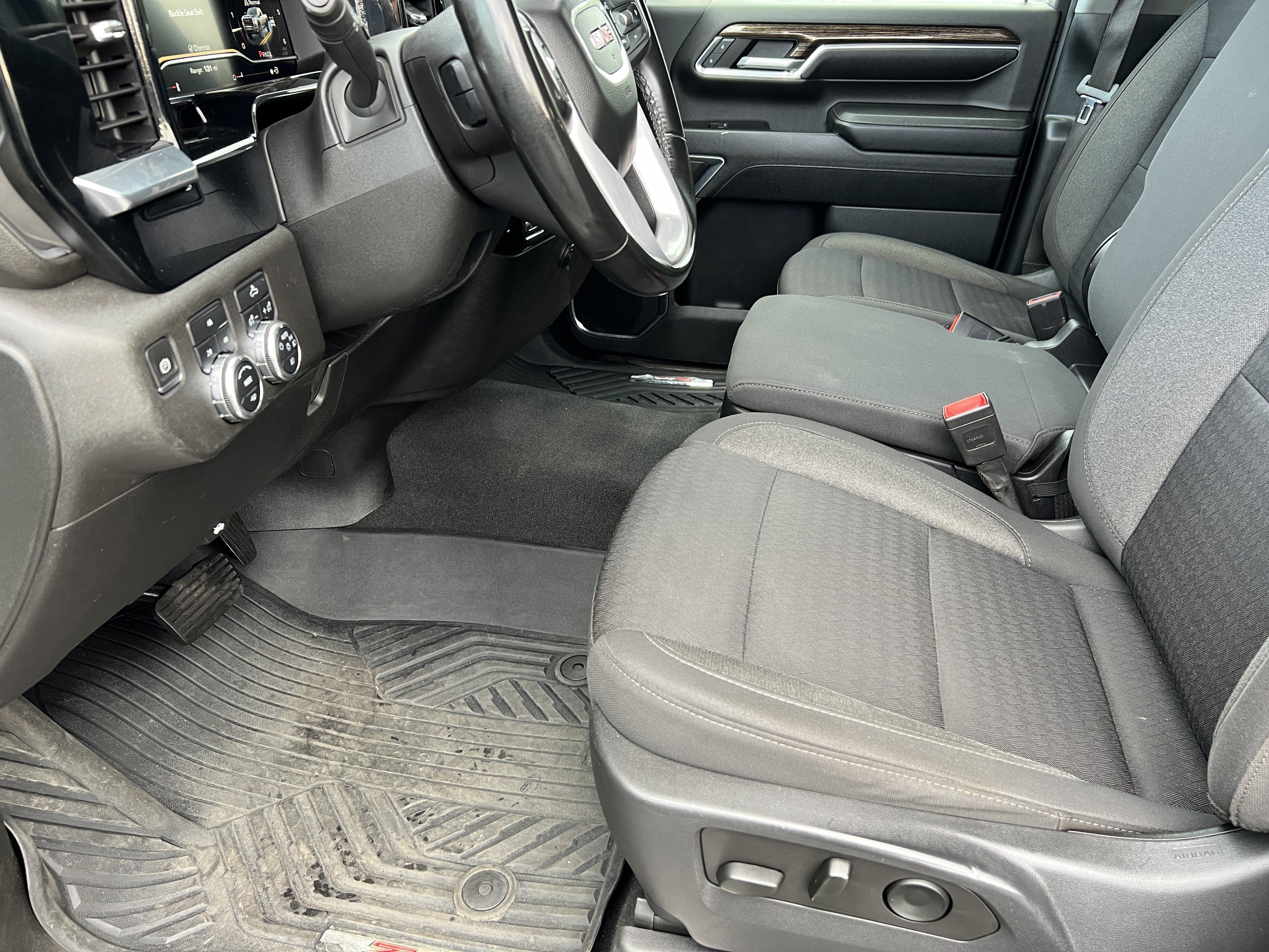 Used 2024 GMC Sierra 3500 SLE w/ SLE Convenience Package AWD/4WD image 14