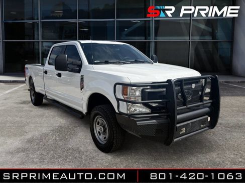 Used 2022 Ford F250 XL w/ Power Equipment Group image 8