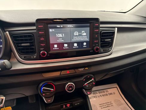 Used 2020 Kia Rio S image 33
