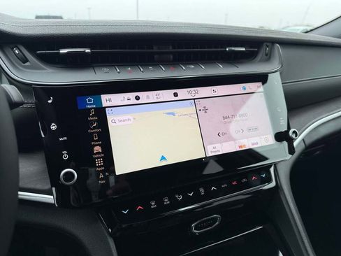 New 2026 Jeep Grand Cherokee Altitude image 32