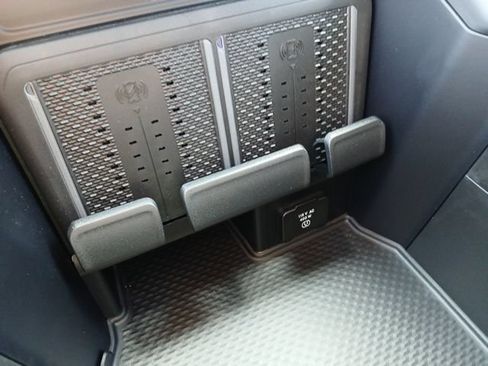 New 2026 RAM 2500 Big Horn AWD/4WD image 28