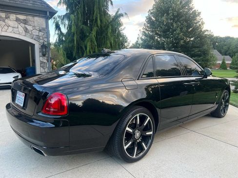Used 2013 Rolls-Royce Ghost image 31